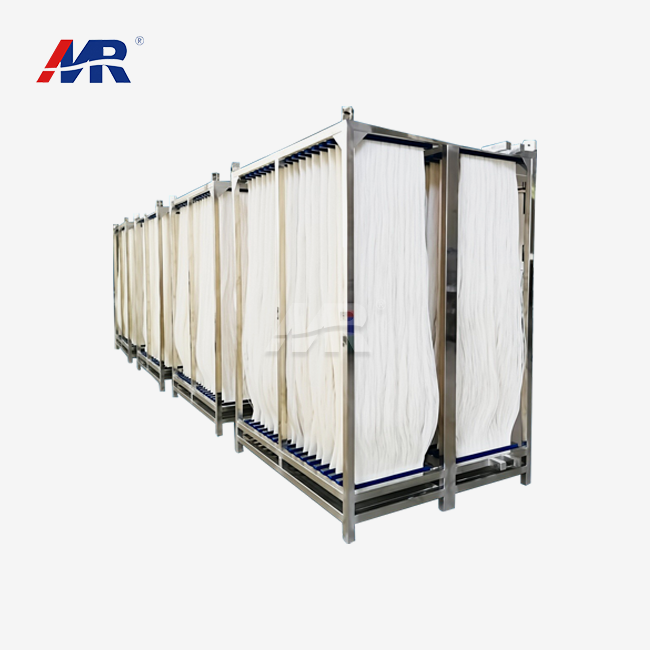 bioreactor wastewater treatment